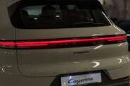 Porsche Cayenne Base