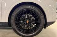 Porsche Cayenne Base