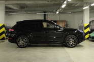 Porsche Cayenne Black Edition