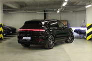 Porsche Cayenne Black Edition