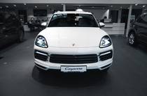 Porsche Cayenne Base