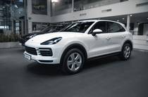 Porsche Cayenne Base