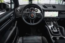 Porsche Cayenne Base