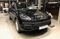 Porsche Cayenne Base