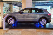 Porsche Cayenne Base