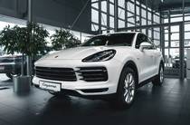 Porsche Cayenne Base