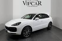 Porsche Cayenne Base