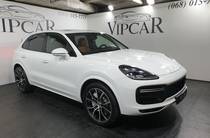 Porsche Cayenne Base