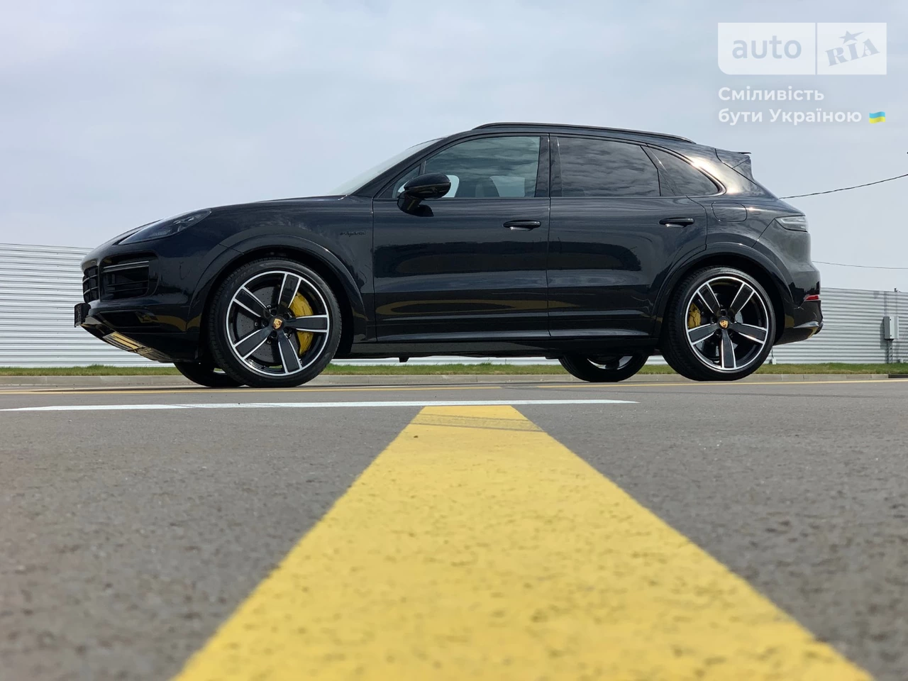 Porsche Cayenne Base