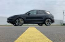 Porsche Cayenne Base