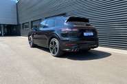 Porsche Cayenne Base