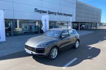 Porsche Cayenne Base