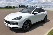 Porsche Cayenne Base