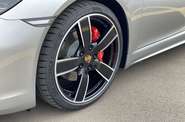 Porsche Cayman Base