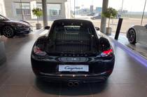 Porsche Cayman Base