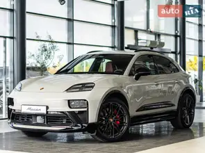 Porsche Macan Electric