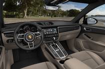 Porsche Macan Base