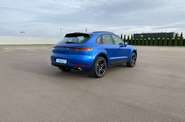 Porsche Macan Base