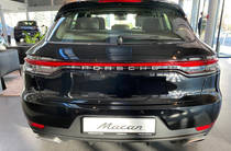 Porsche Macan Base