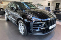 Porsche Macan Base