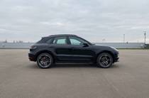 Porsche Macan Base