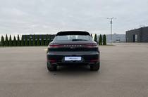 Porsche Macan Base