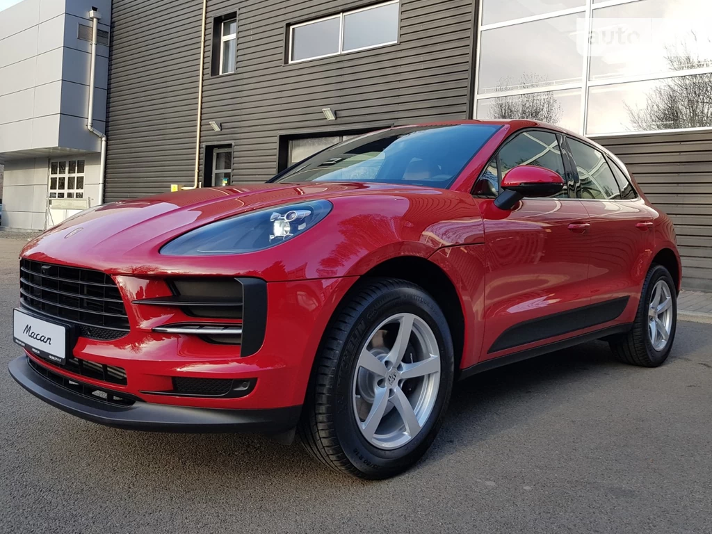 Porsche Macan Base