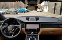 Porsche Macan Base