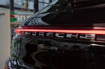 Porsche Macan Base