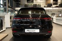 Porsche Macan Base