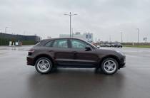 Porsche Macan Base