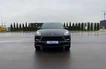 Porsche Macan Base