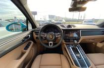 Porsche Macan Base