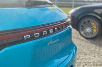 Porsche Macan Base