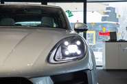 Porsche Macan Base