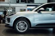 Porsche Macan Base