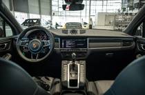 Porsche Macan Base