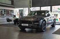 Porsche Macan Base