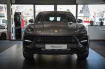 Porsche Macan Base