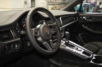 Porsche Macan Base