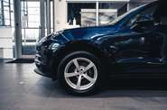 Porsche Macan Base