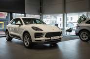 Porsche Macan Base