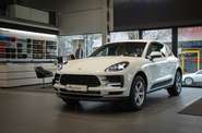 Porsche Macan Base