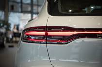 Porsche Macan Base