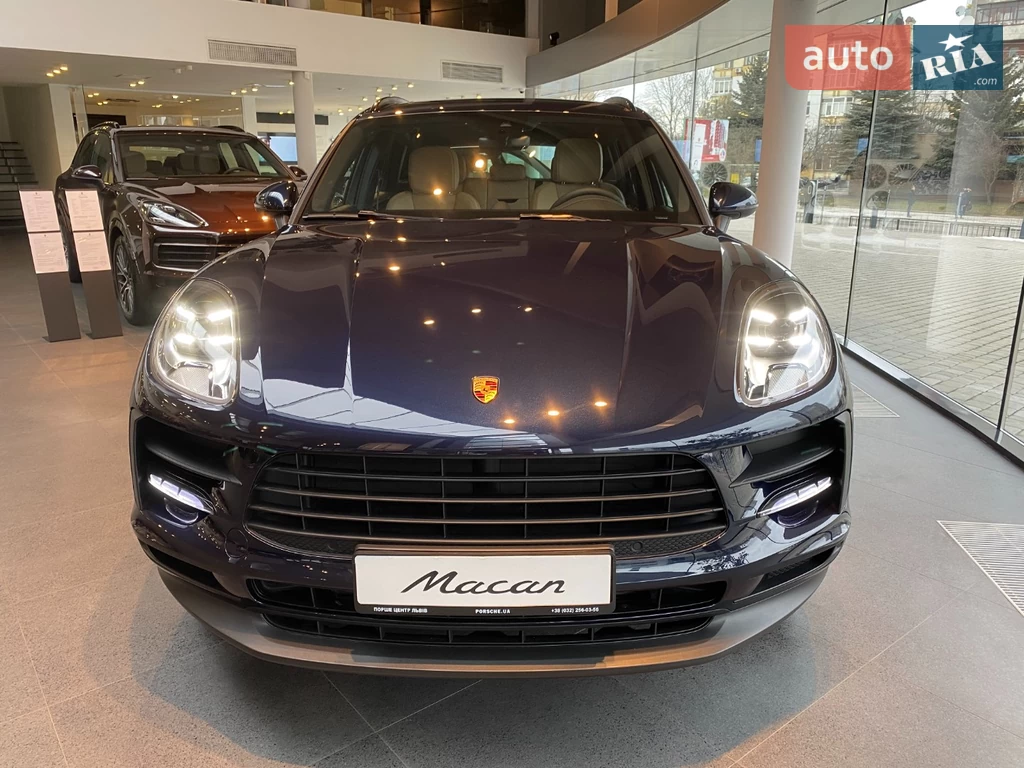 Porsche Macan Base