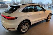 Porsche Macan Base