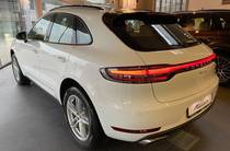 Porsche Macan Base