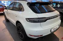 Porsche Macan Base