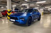 Porsche Macan Base