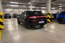 Porsche Macan Base